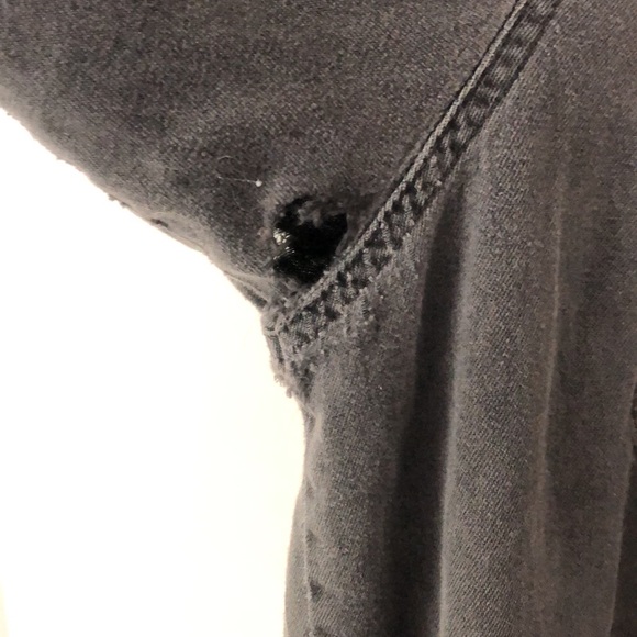 Vintage Levi’s 100% cotton button up - Picture 5 of 10